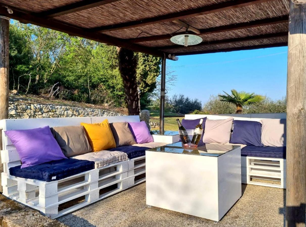 Brojo Hill Bed & Breakfast Longare Dış mekan fotoğraf