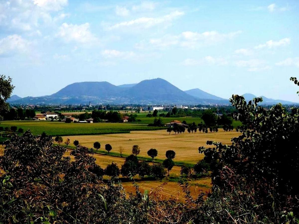 Brojo Hill Bed & Breakfast Longare Dış mekan fotoğraf